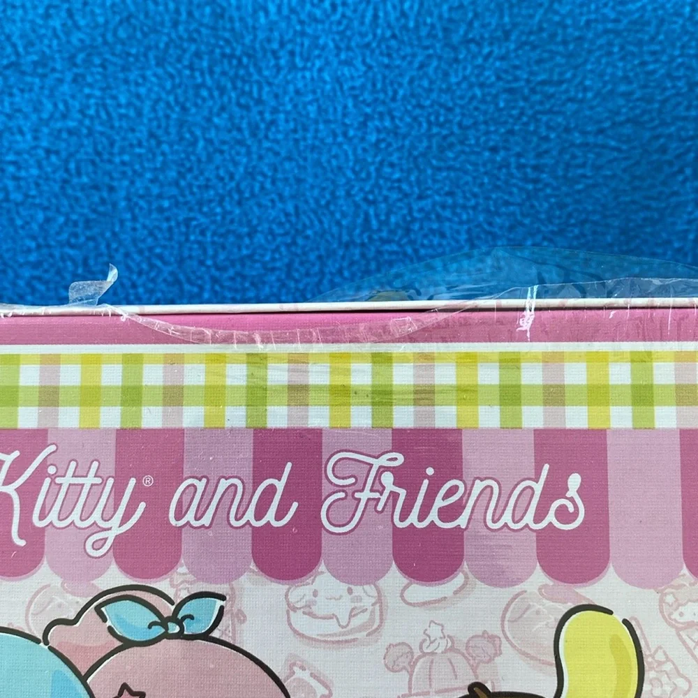 Hello Kitty 1000 Piece Puzzle NWT